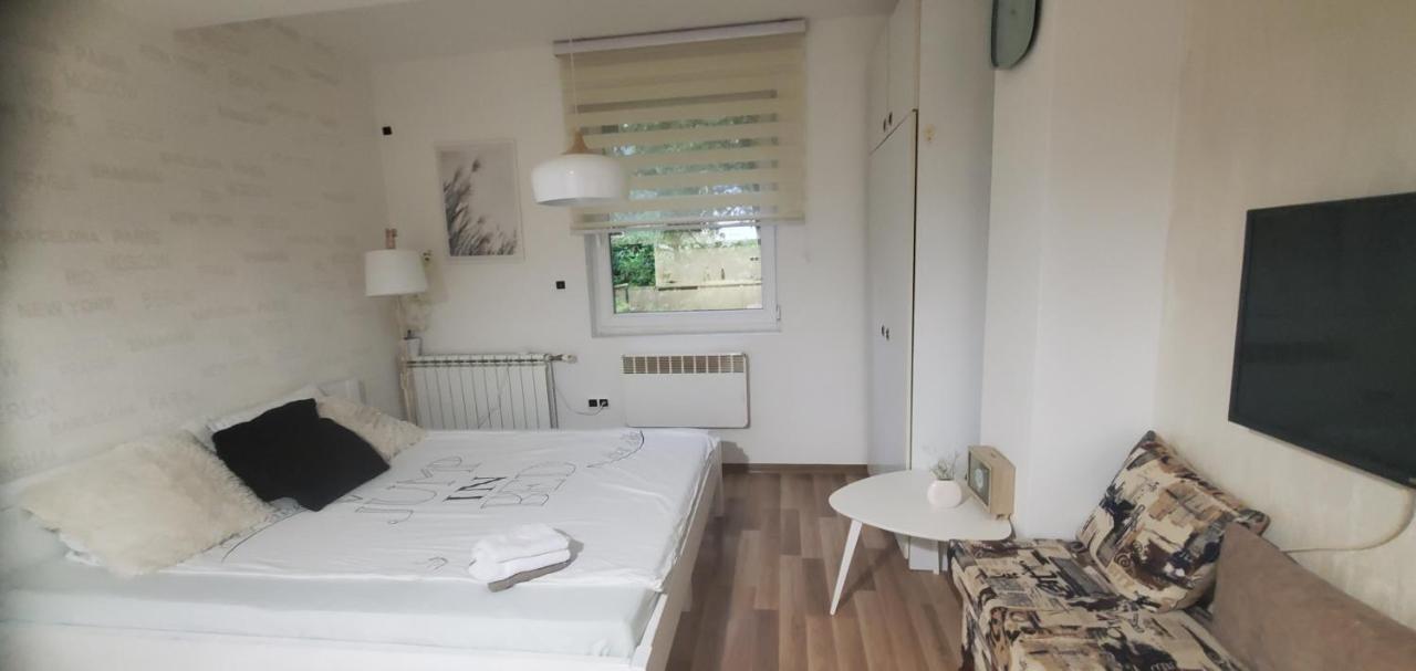 Sleep And Drive Suites SJJ Eksteriør billede